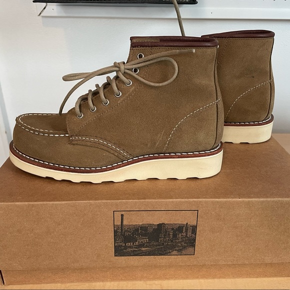 Factory Second Red Wing Classic Moc in Olive - Picture 2 of 9